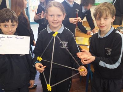 Rang a Ceathair - 3d Shapes exploration