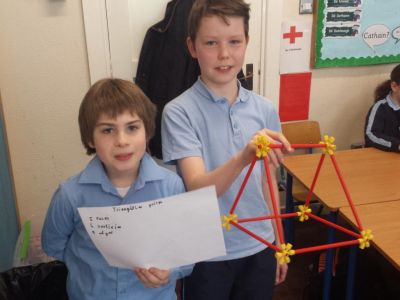 Rang a Ceathair - 3-D Shapes exploration