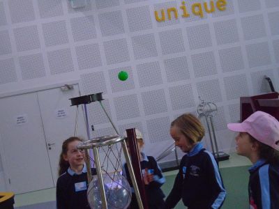 Senior Infants visit Explorium