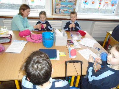 Knitting in first class - Visual Arts - Fabric and Fibre