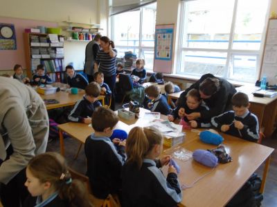 Knitting in first class - Visual Arts - Fabric and Fibre