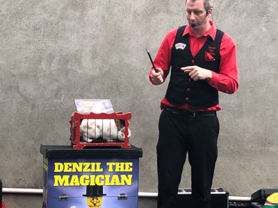 Denzil the Magician!