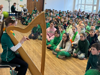 Ceol Sa Foyer